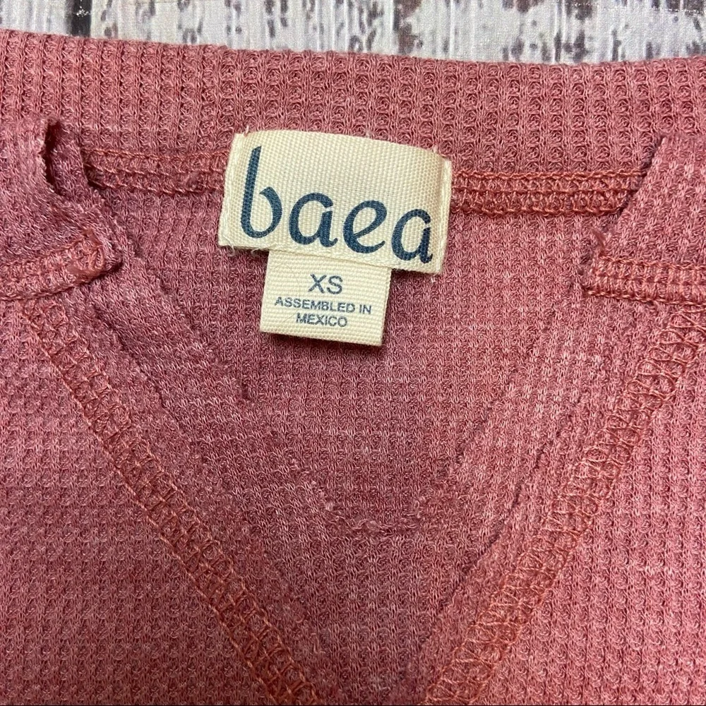 Baea Flare Sleeve Blush Thermal Top. Size XSmall NWT